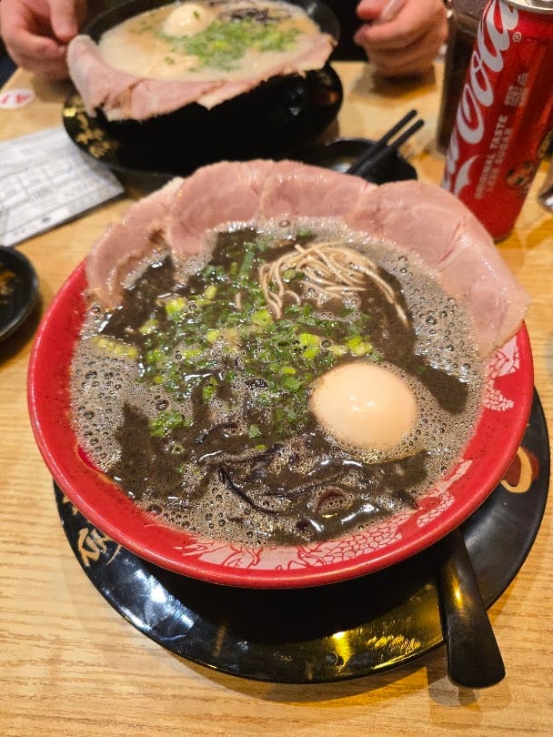 Hakata Ikkousha tonkotsu ramen bowl
