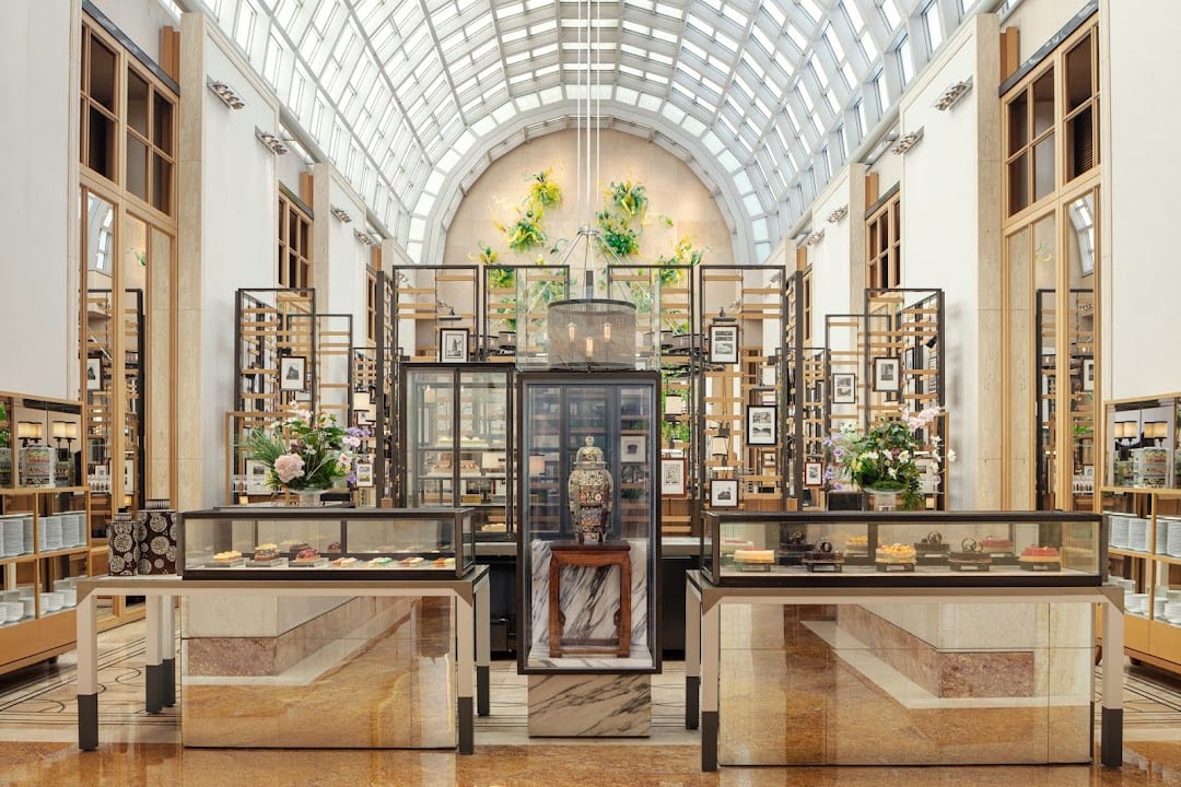 Colony dessert hall