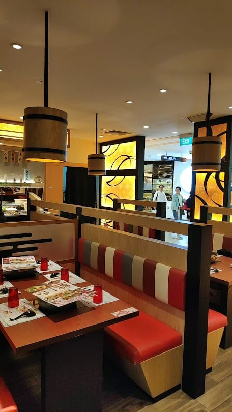 Suki-Ya dining room